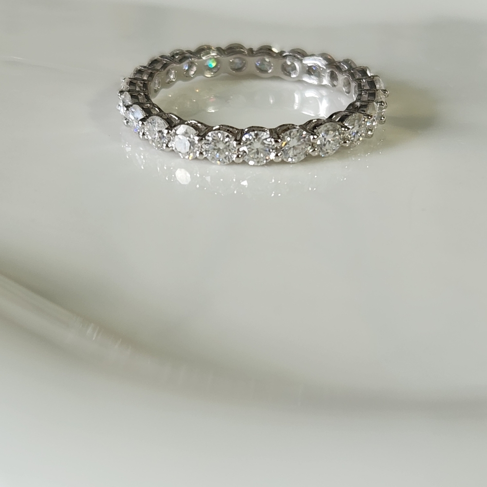 Sterling Silver Moissanite Band Ring